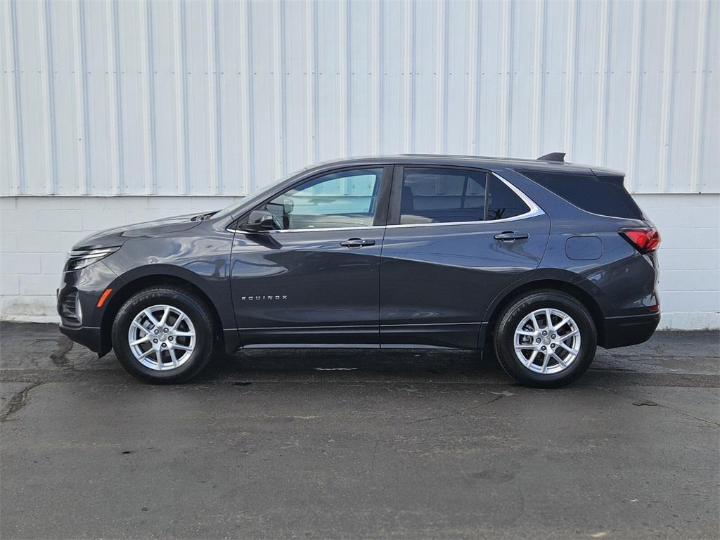 used 2022 Chevrolet Equinox car, priced at $21,988