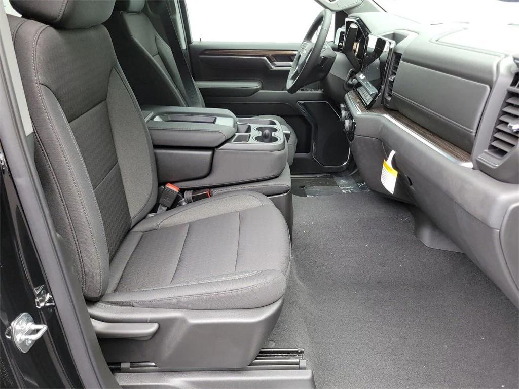 new 2026 Chevrolet Silverado 1500 car, priced at $49,070