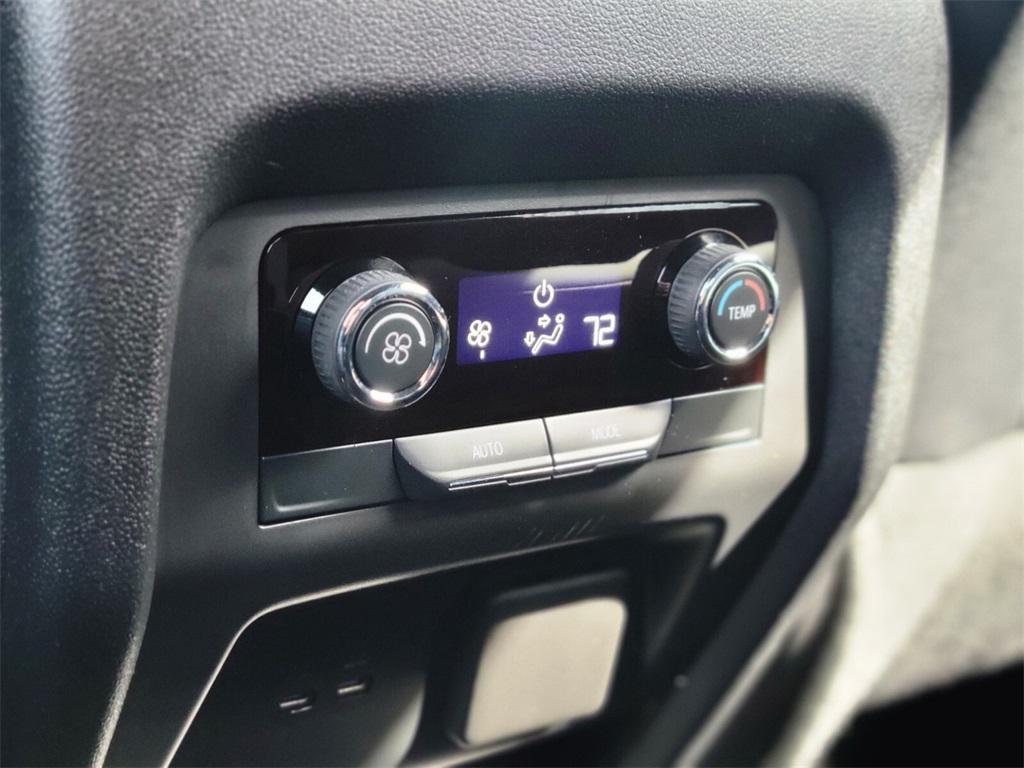 used 2024 Chevrolet Traverse car, priced at $48,988