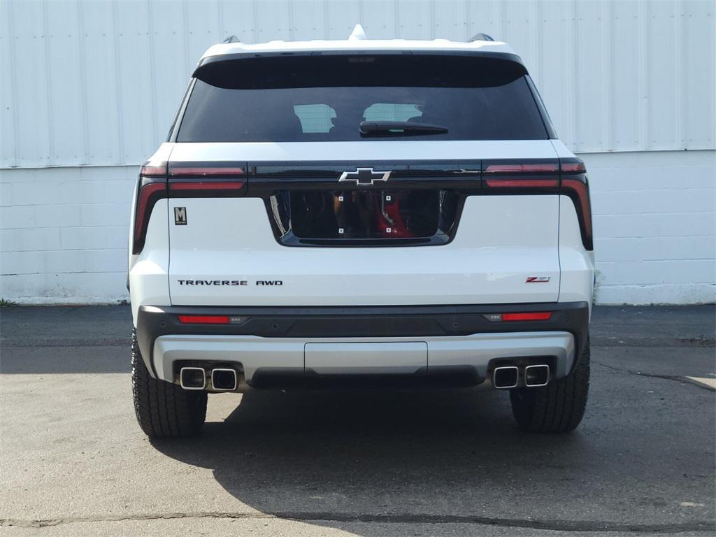 used 2024 Chevrolet Traverse car, priced at $48,988