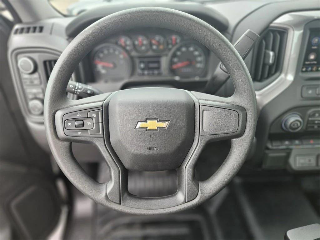 new 2025 Chevrolet Silverado 1500 car, priced at $40,430