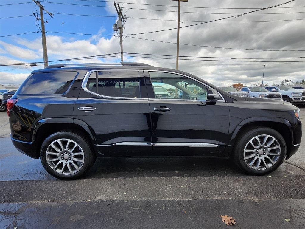 used 2023 GMC Acadia car, priced at $38,788