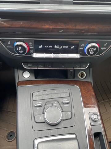 used 2020 Audi Q5 car, priced at $25,991