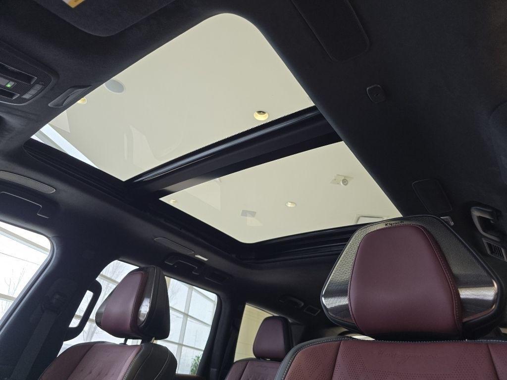 new 2026 INFINITI QX80 car, priced at $108,655