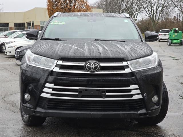 used 2018 Toyota Highlander car, priced at $22,643