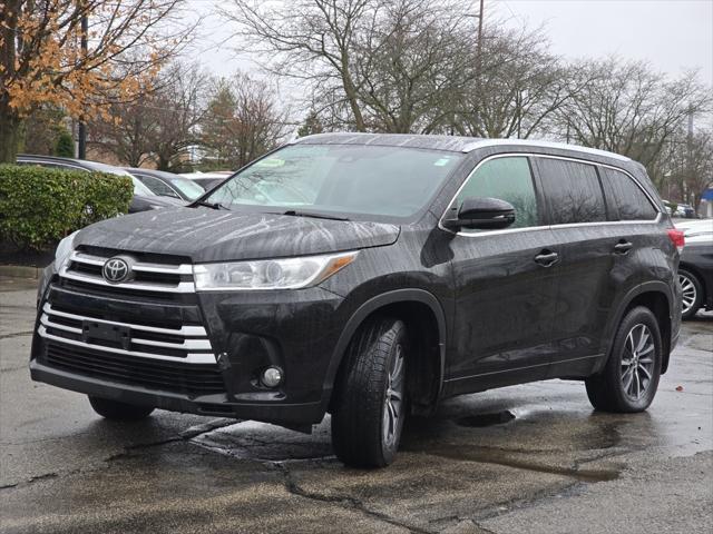 used 2018 Toyota Highlander car, priced at $22,643