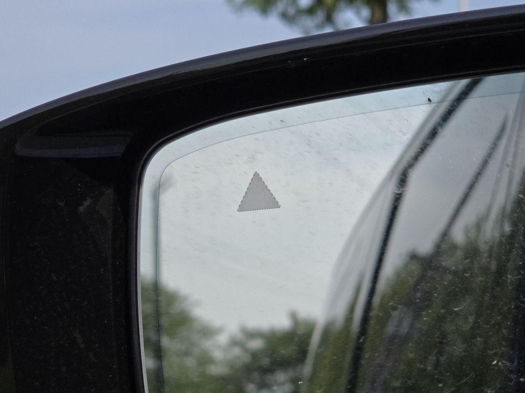 new 2025 INFINITI QX80 car, priced at $96,402