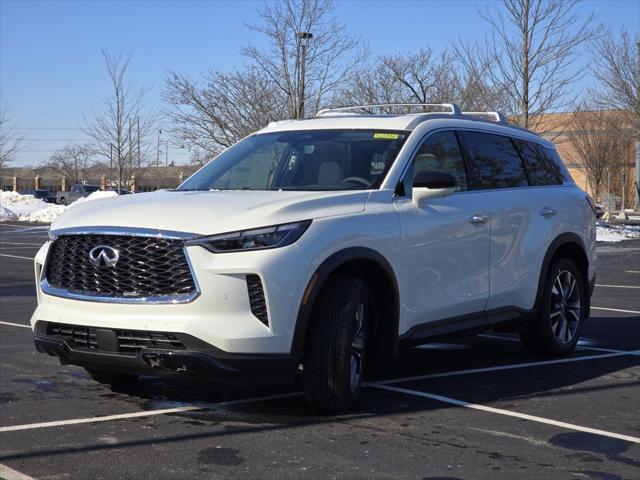 new 2025 INFINITI QX60 car, priced at $59,726