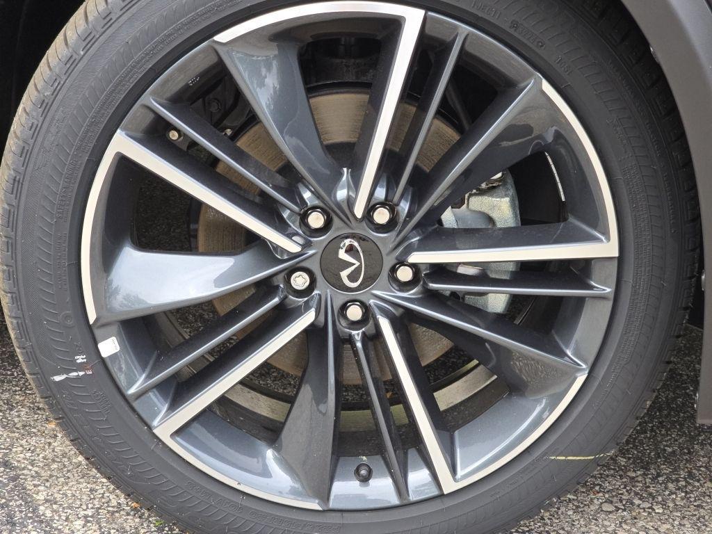 new 2025 INFINITI QX55 car, priced at $44,100