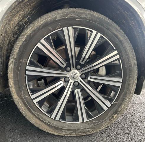 used 2023 Volvo XC90 car, priced at $46,249