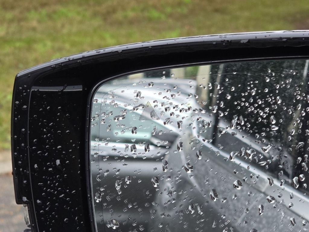 new 2025 INFINITI QX80 car, priced at $89,701