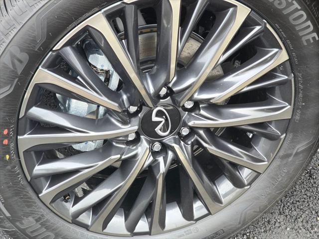 new 2025 INFINITI QX80 car, priced at $112,590