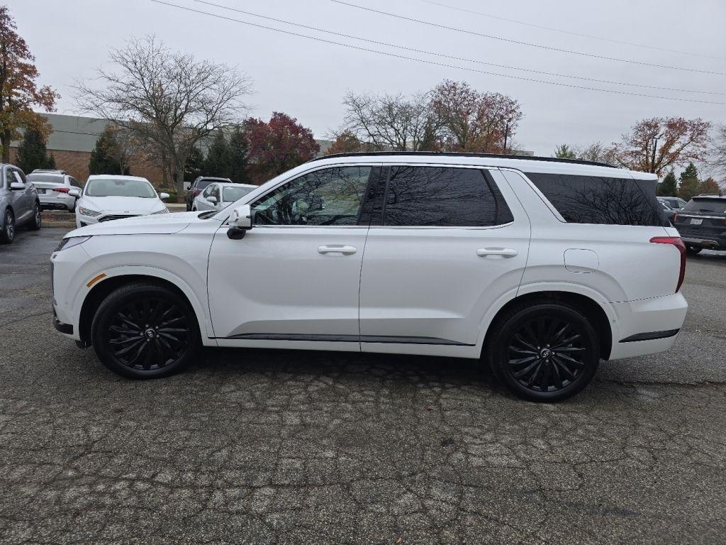 used 2024 Hyundai Palisade car, priced at $40,000