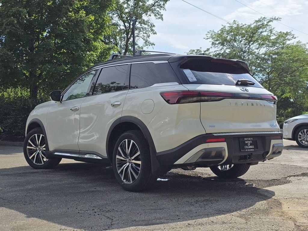 new 2025 INFINITI QX60 car, priced at $69,995