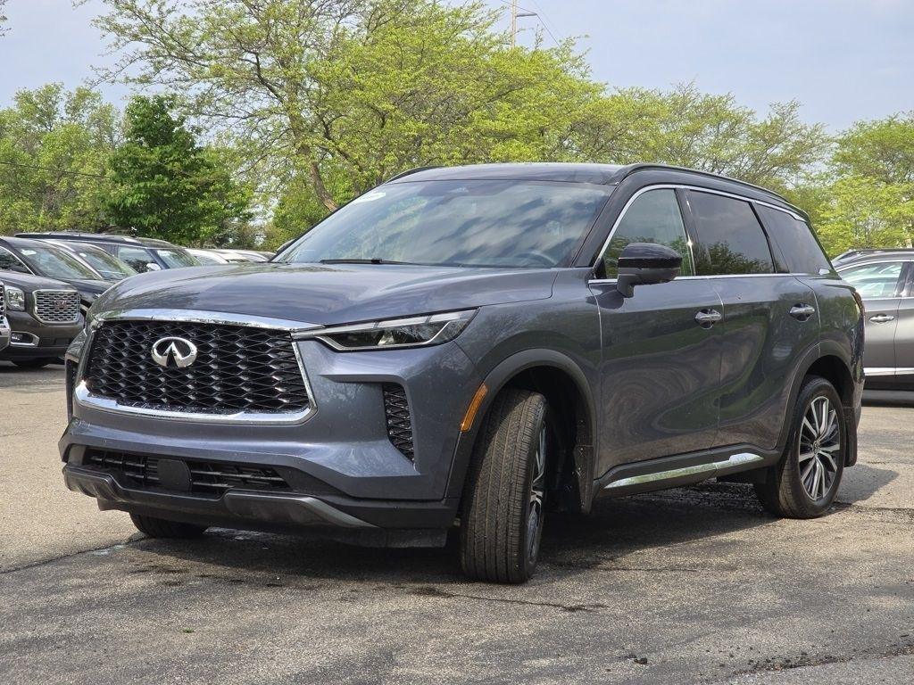 used 2025 INFINITI QX60 car, priced at $54,000