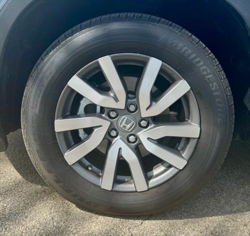 used 2021 Honda Pilot car, priced at $31,075