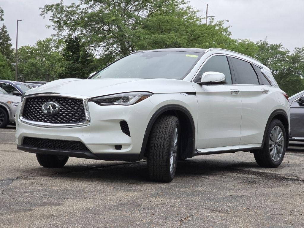 new 2025 INFINITI QX50 car, priced at $47,998
