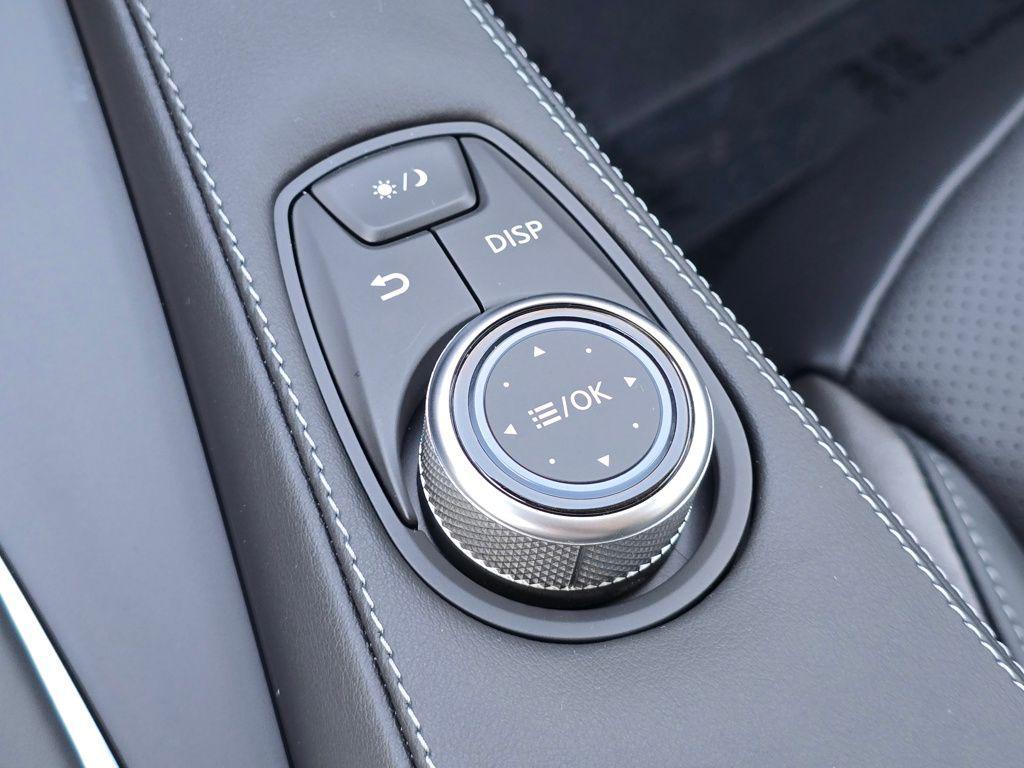 new 2025 INFINITI QX50 car, priced at $47,998