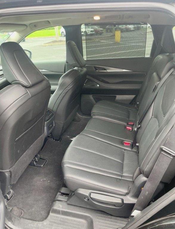used 2025 INFINITI QX60 car, priced at $50,999