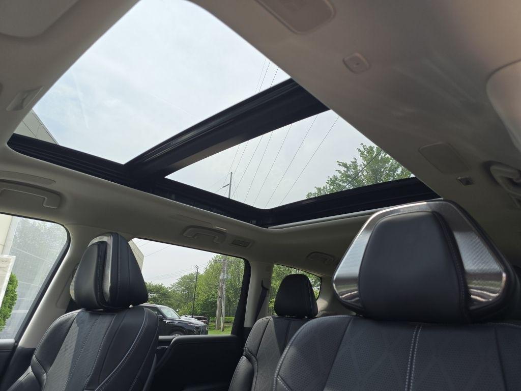 new 2025 INFINITI QX80 car, priced at $89,995