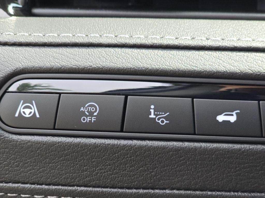 new 2025 INFINITI QX80 car, priced at $89,995