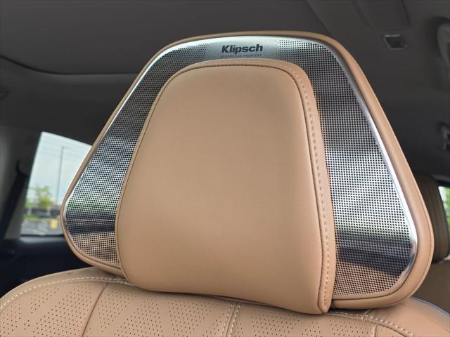 new 2025 INFINITI QX80 car, priced at $105,135
