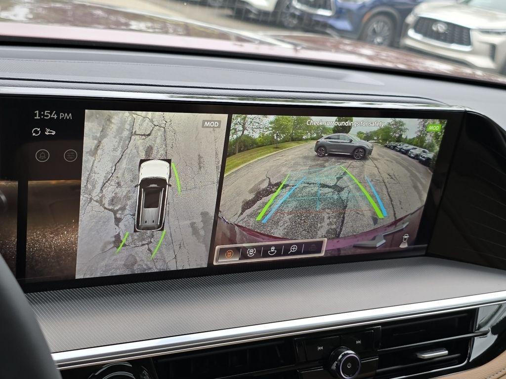 new 2025 INFINITI QX80 car, priced at $83,444