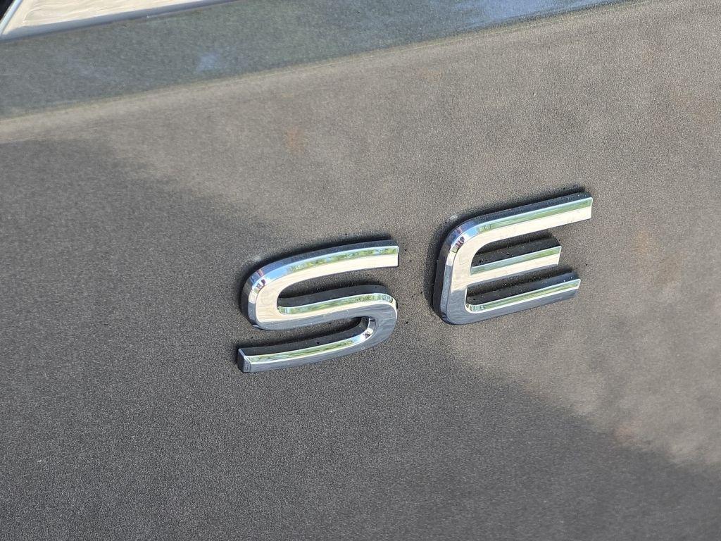 used 2024 Volkswagen Atlas car, priced at $31,996