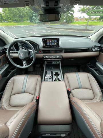 used 2025 Honda Pilot car, priced at $49,999