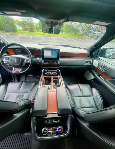 used 2019 Lincoln Navigator car, priced at $42,129