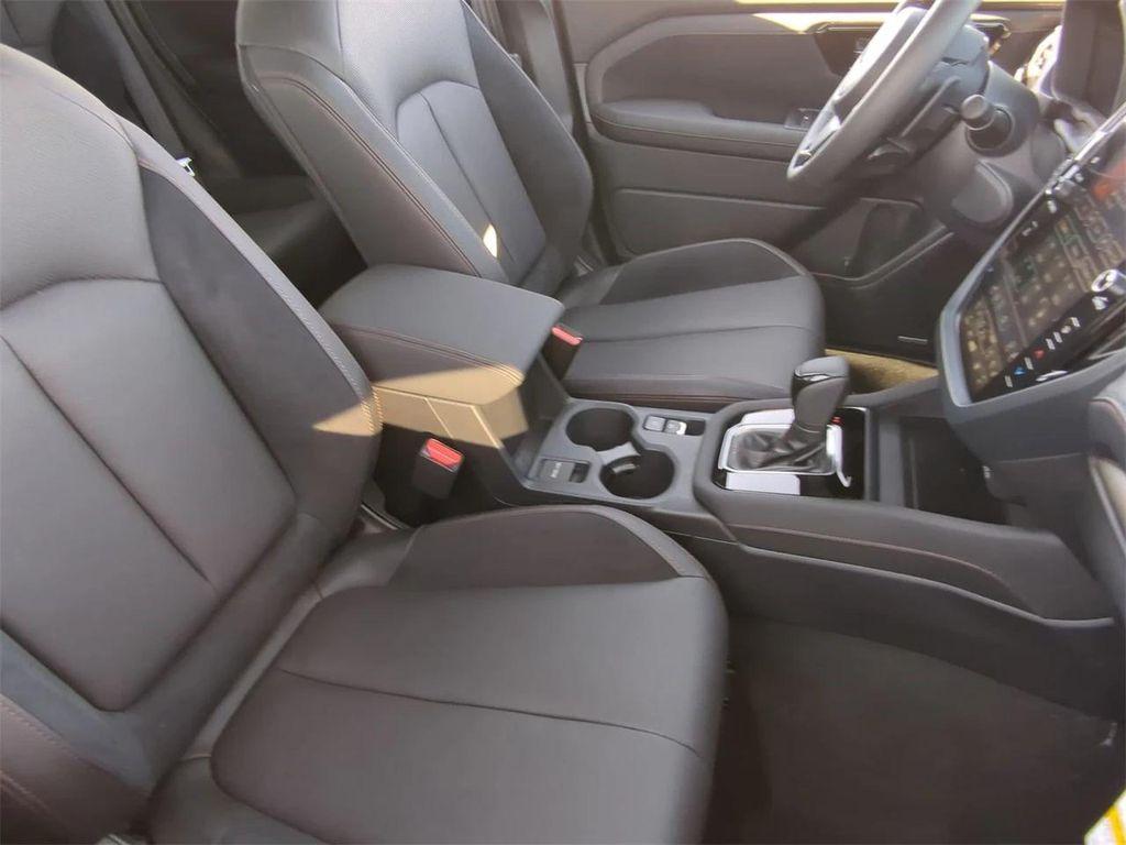 new 2025 Subaru Forester car, priced at $41,292
