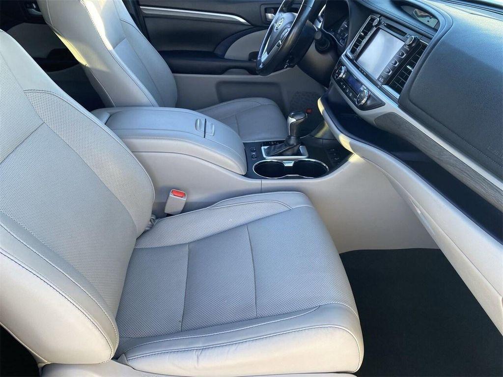 used 2017 Toyota Highlander car, priced at $25,998