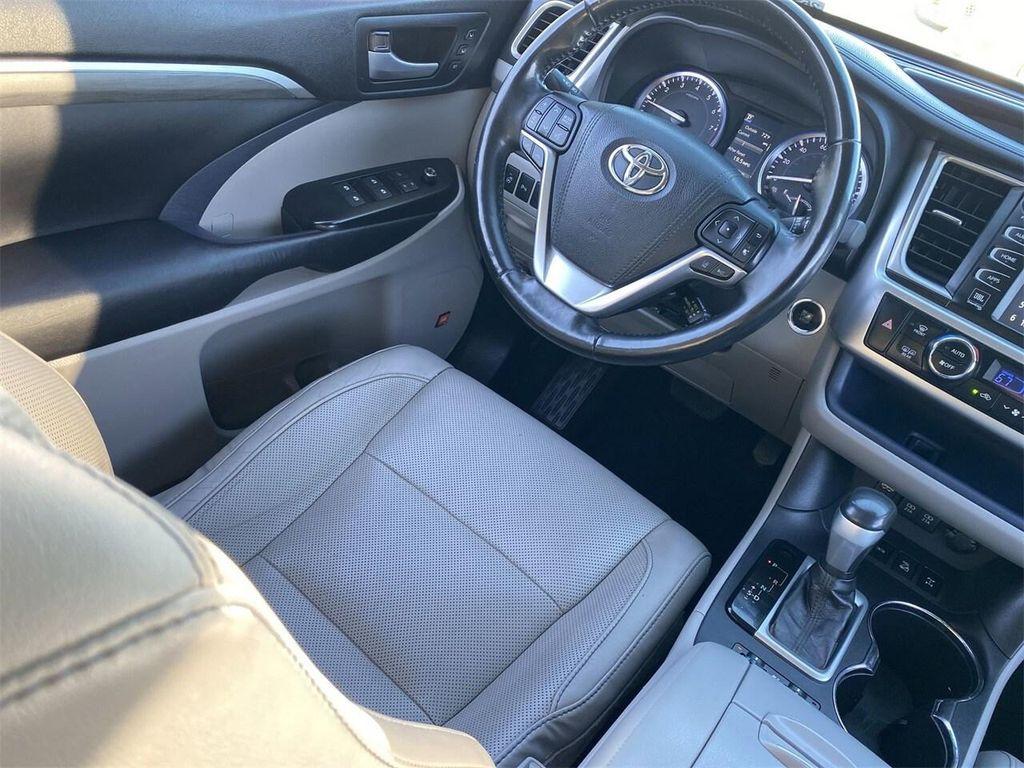 used 2017 Toyota Highlander car, priced at $25,998