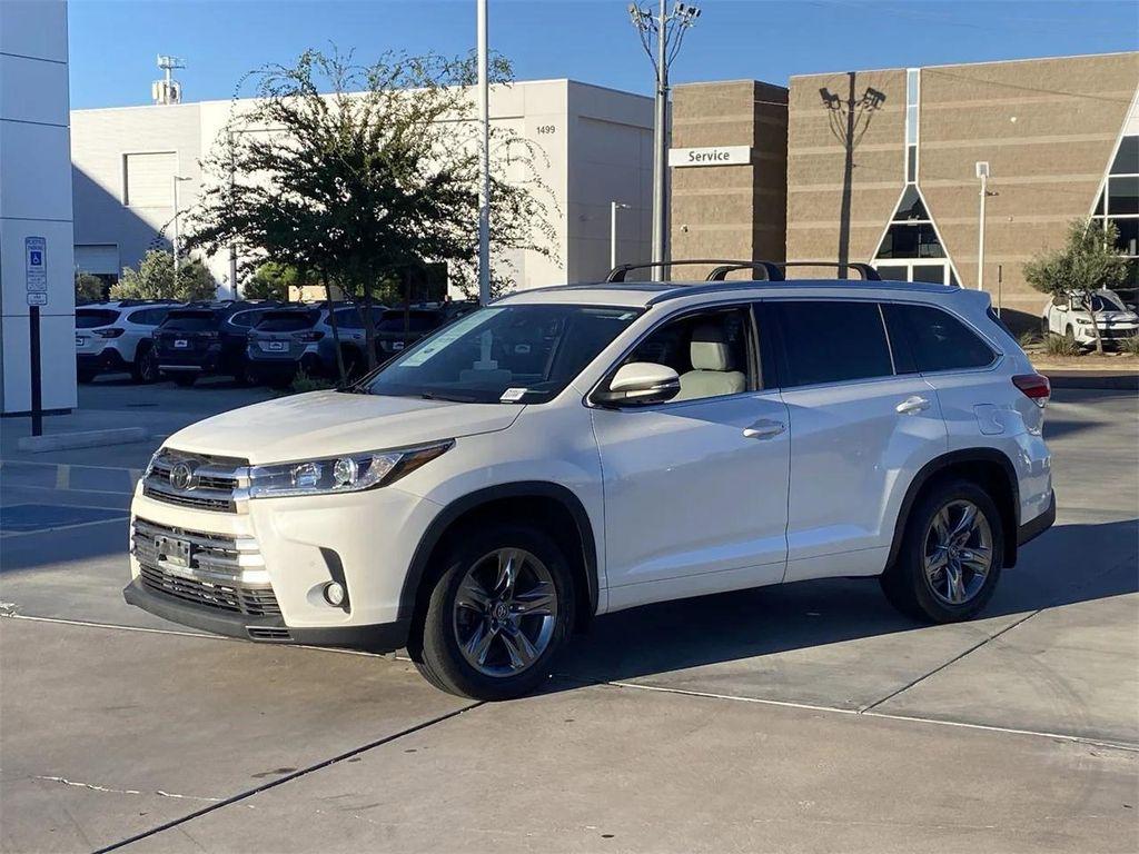 used 2017 Toyota Highlander car, priced at $25,998