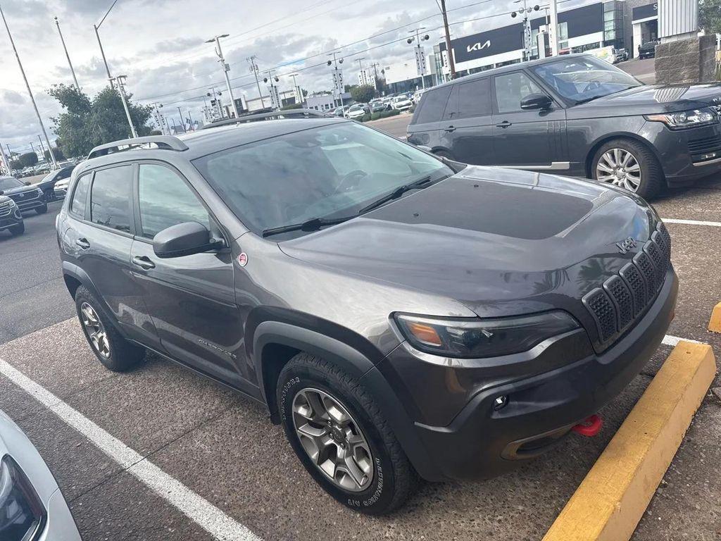 used 2021 Jeep Cherokee car, priced at $21,238