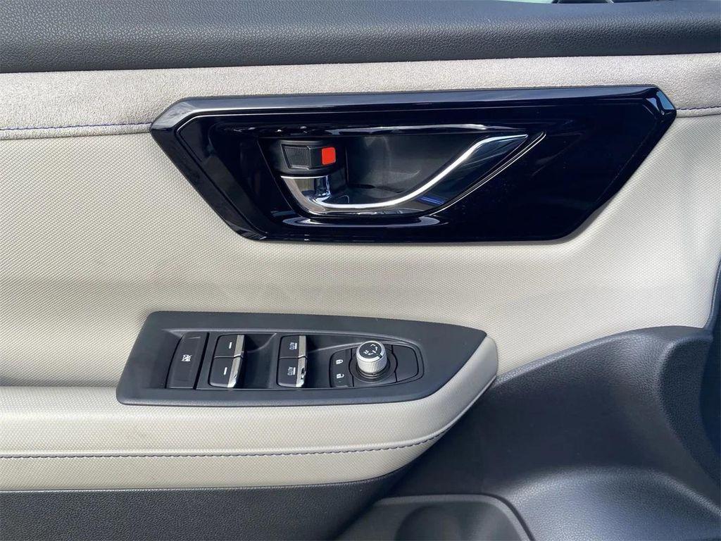 new 2025 Subaru Forester Hybrid car, priced at $44,101