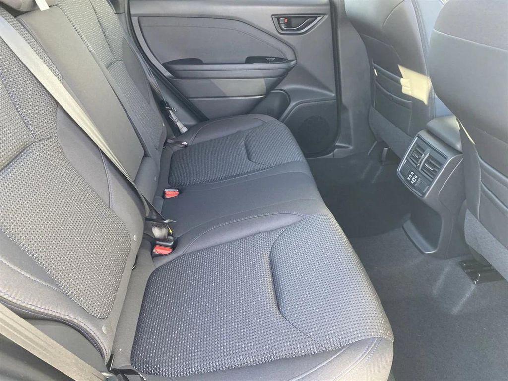 new 2025 Subaru Forester car, priced at $33,422