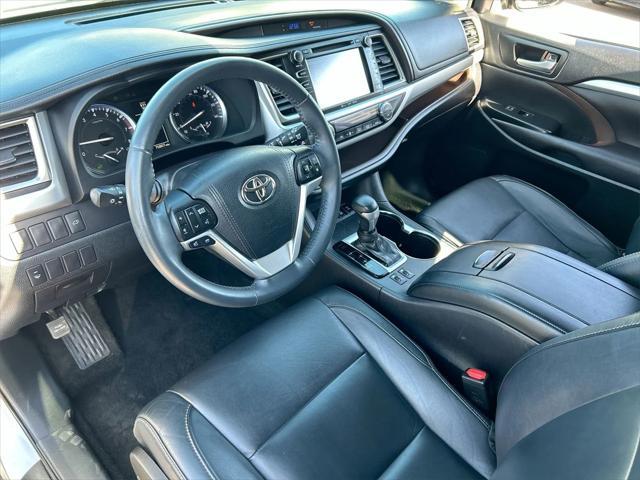 used 2016 Toyota Highlander car, priced at $24,664