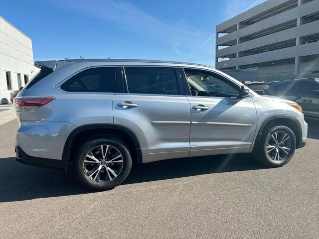 used 2016 Toyota Highlander car, priced at $24,664