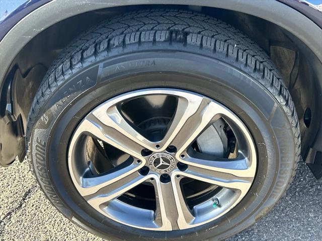 used 2018 Mercedes-Benz GLC 300 car, priced at $19,469