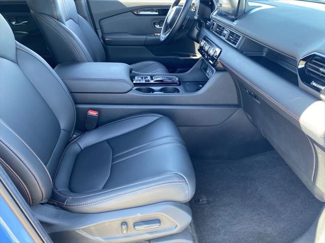 used 2024 Honda Pilot car, priced at $42,998