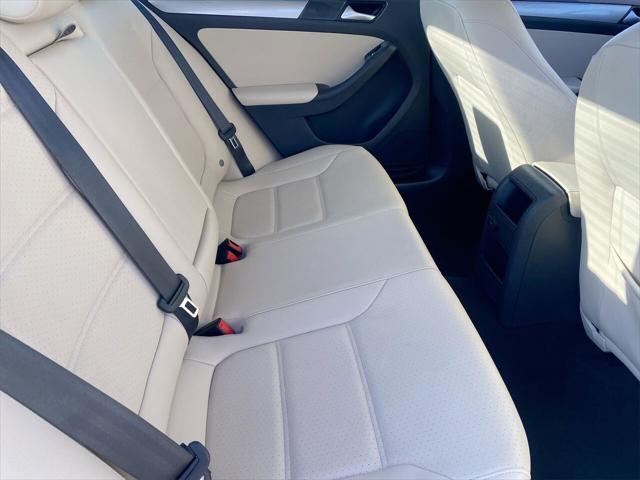used 2017 Volkswagen Jetta car, priced at $11,289