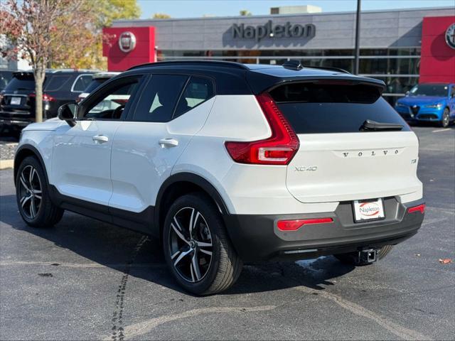 used 2021 Volvo XC40 car, priced at $27,406