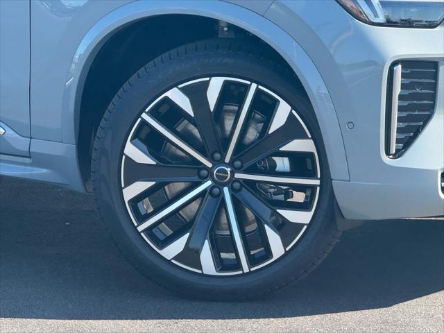 new 2026 Volvo XC90 car, priced at $70,905