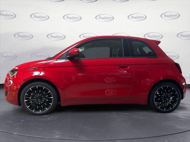 new 2024 FIAT 500e car, priced at $25,593