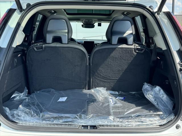 new 2025 Volvo XC90 Plug-In Hybrid car, priced at $84,095