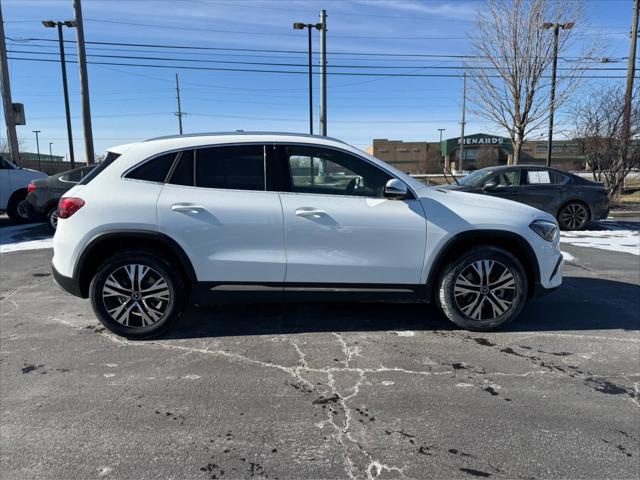 new 2025 Mercedes-Benz GLA 250 car, priced at $44,250