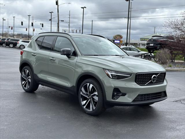 new 2024 Volvo XC40 car, priced at $46,288