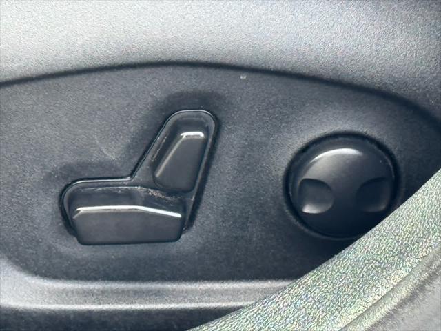used 2022 Jeep Compass car, priced at $22,995