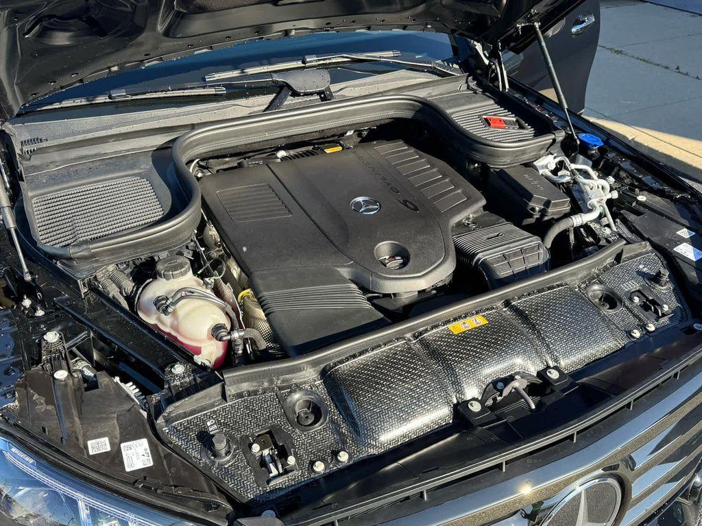 new 2026 Mercedes-Benz GLS 450 car, priced at $101,820